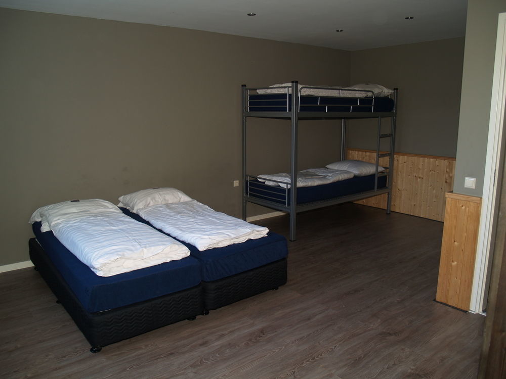 EuroParcs De Biesbosch Hotel Willemsdorp Buitenkant foto
